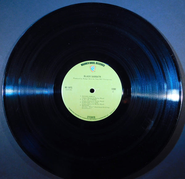 BLACK SABBATH SELF TITLED 1ST PRESSING