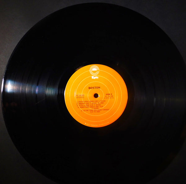 BOSTON SELF TITELED  1ST PRESS